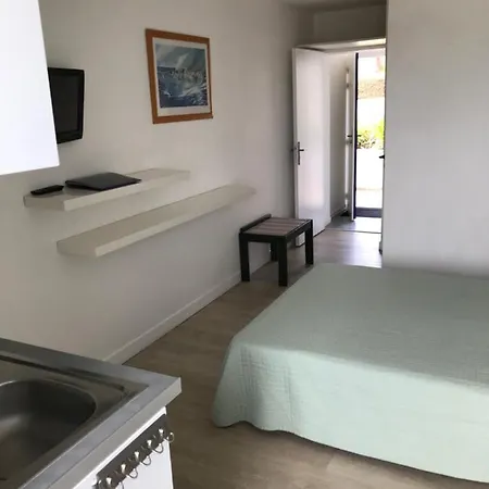 Apartment Belle Vue Piscine